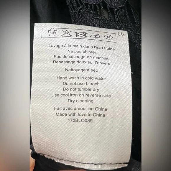 Sézane Adeline Blouse in Noir, FR Size 40 (US 8) - Picture 7 of 15